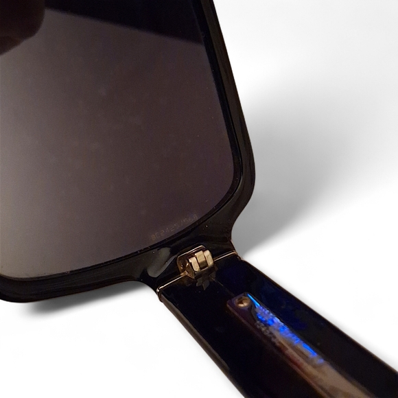 Chanel 5330-Q Quilted Black Sunglasses Gradient Lens With Case - Picture 9 of 13